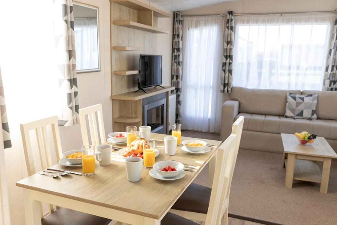 Pentire Coastal Holiday Park Bude Exterior foto